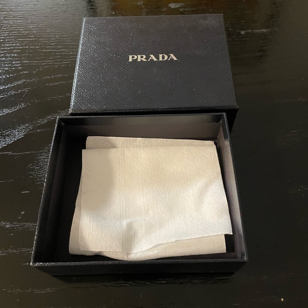Prada box